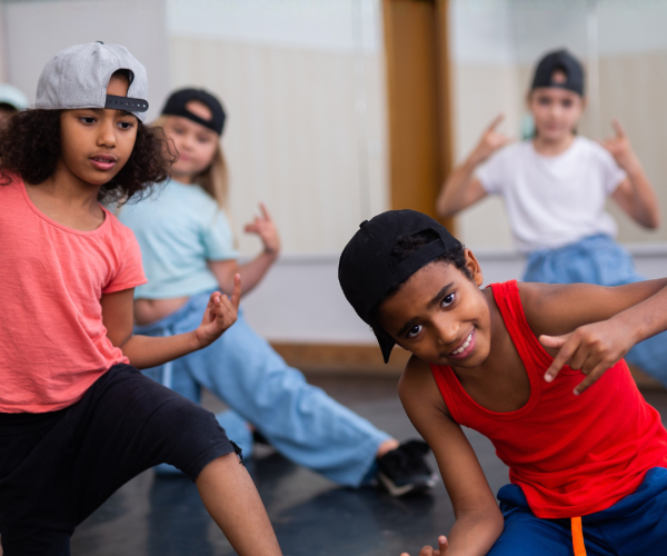 25. danse enfants sameid child danse